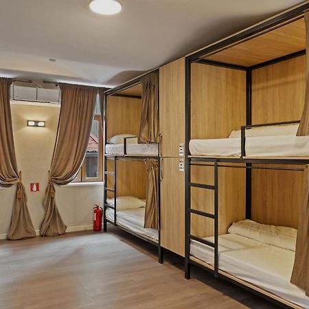 Ramana Garden Hostel - Self-Service Accommodation Bucarest Extérieur photo